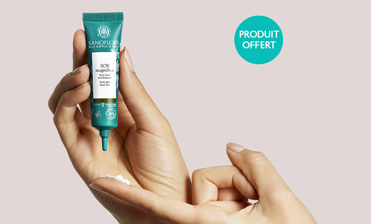 1 Soin SOS Anti-boutons 15 ml OFFERT dès 50€